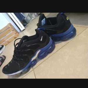 Nike vapor max size 10.5